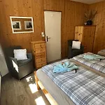 Apartament Christels 1 In Mit Sonnenterrasse Und Grill