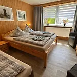 Christels 1 In Mit Sonnenterrasse Und Grill * Thale