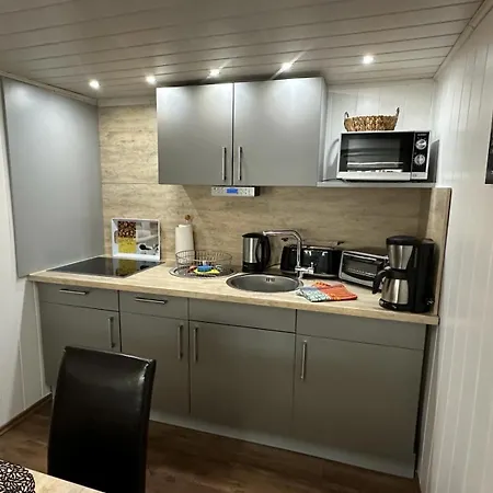 Christels 1 In Mit Sonnenterrasse Und Grill