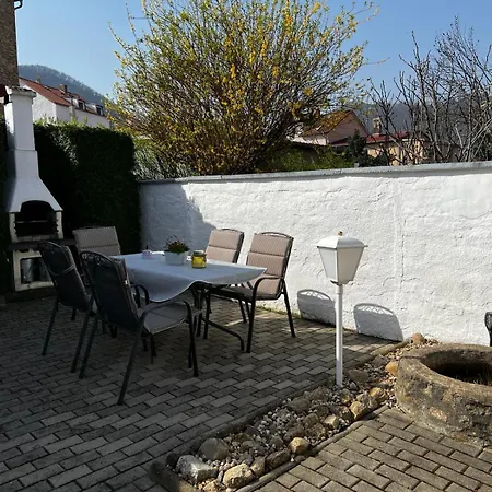 Appartement Christels 1 In Mit Sonnenterrasse Und Grill Thale