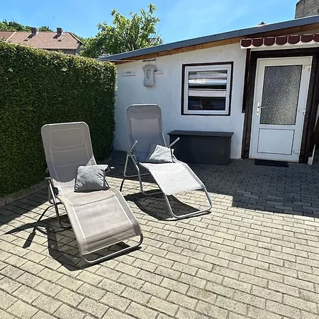 Christels 1 In Mit Sonnenterrasse Und Grill * Thale