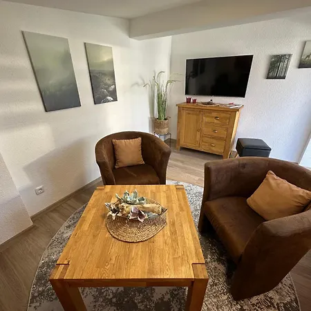 Christels 1 In Mit Sonnenterrasse Und Grill Apartament