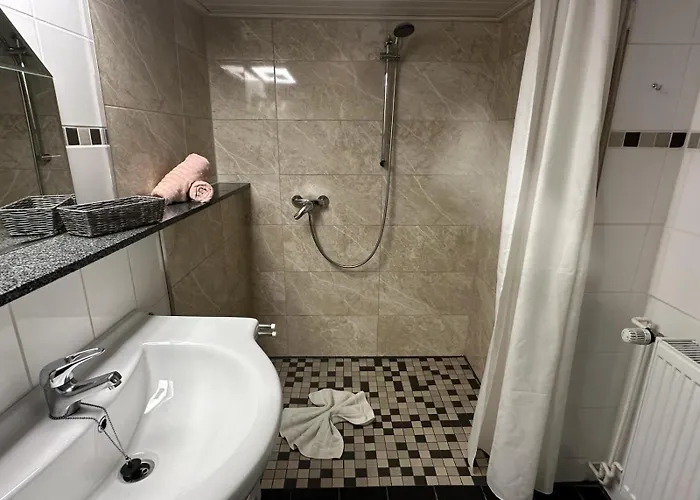 アパート Christels 1 In Mit Sonnenterrasse Und Grill