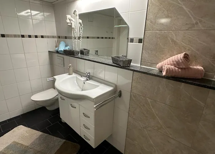 Christels 1 In Mit Sonnenterrasse Und Grill * ターレ